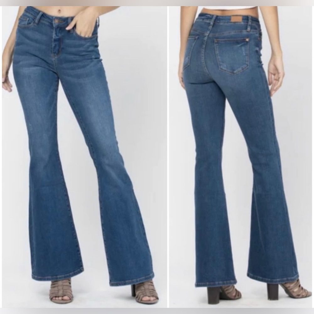 *NWT* Judy Blue high waist flare jeans. Size 13/31